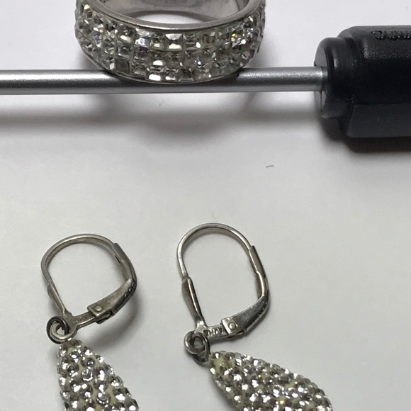 JCM 925 Silver Ring & Drop Earrings (Set) - Picture 2 of 5